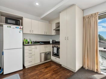 Buyer Enquiry Over $320,000 - Motivated Vendors!