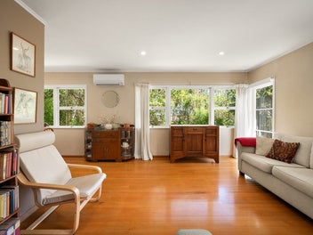 Titirangi | Professionals