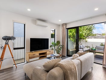 Short Notice Auction - Urgent Sale