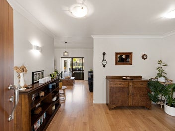 A Charming Secret – Unbeatable Location