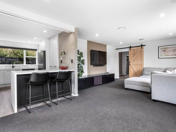 Affordable X-Factor in Cashmere Zone