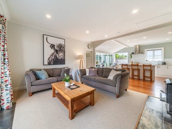 Vintage Charm | Modern Opportunity