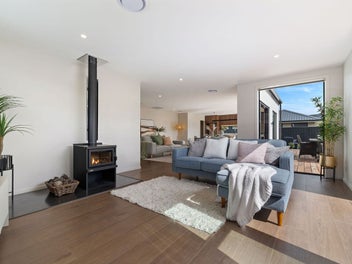 Brand New Living Opposite the Park