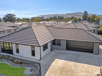 Pearl Grove Perfection!