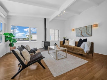 Four Bedrooms, Westlake Zone