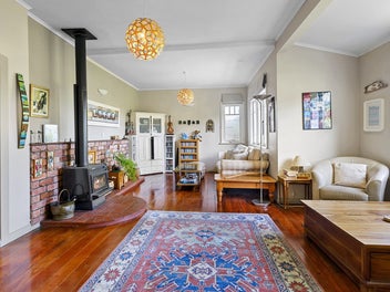 Sunroom, Vines & a Little Bit of Magic