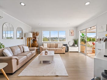 Rent, reside, explore the potential to subdivide!