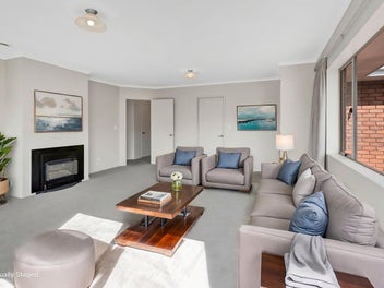 Fully Refurbished for Effortless Modern Living