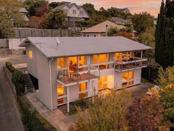 Family Haven on the Hill!