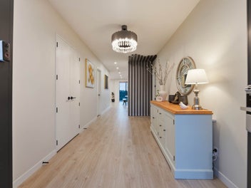 Pre-Auction Offers Invited! Vendors on the Move!