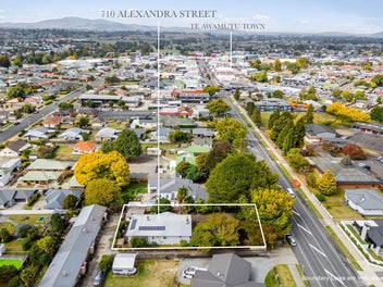 Vendor Says - Bring All Offers!