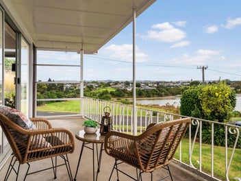 Timeless Charm with Uninterrupted Estuary Views