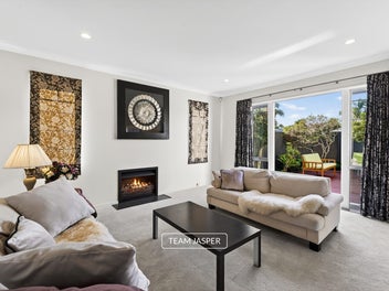 Spacious Family Living in DGZ