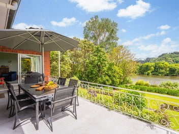 Perched within a postcard from Whanganui