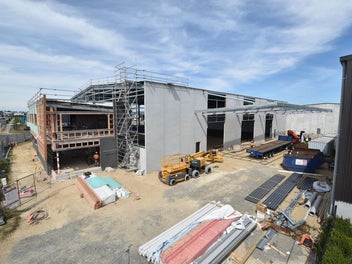 Image 1 of 5