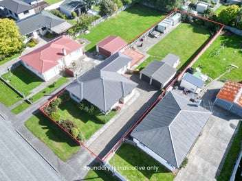 SPACE, SUN & STYLE IN ONE PERFECT SPOT!