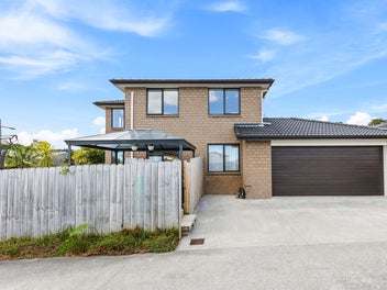 Main Character Energy | Elevated Treetop Views