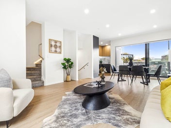 Speedy Sale - DGZ, Location & Lifestyle