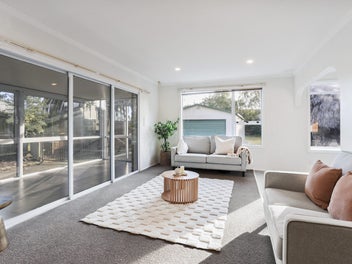 Great Opportunity! Avonside & Shirley Boys Zoned