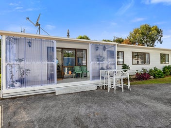 SUPER CUTE - WITH FOUR BEDROOMS, BONUS