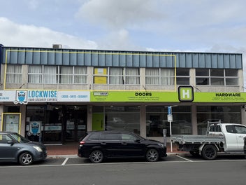 Image 1 of 10