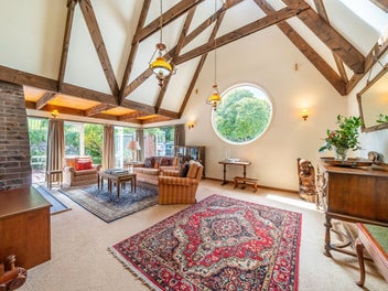 Step Inside A Roger Walker Original