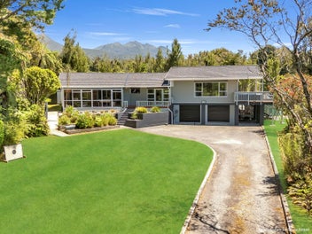 Private Lake, Panoramic Views, Motivated Vendors