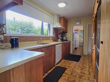 Welcoming home in a great location