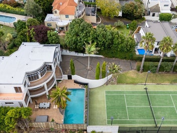 Mortgagee Auction – Premium Residence