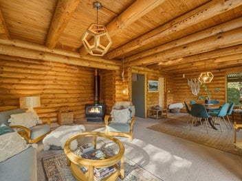 Price reduced - buyer enquiry over $769,000