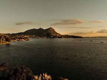 Absolute waterfront - riparian rights