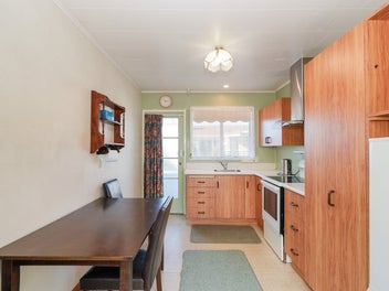 Windsor Winner You Can’t Miss!