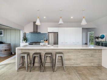 Elegant Simplicity Meets Coastal Lifestyle