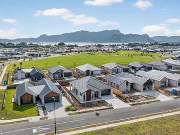 Modern Sophistication and Space