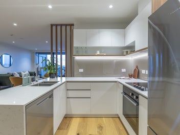 WARM COSY LIVING - ONEHUNGA MALL CLUB