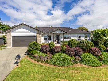 Reclaim Your Weekends. Refine Your Lifestyle