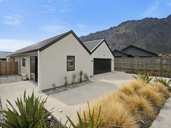 Brand New Hanley's Farm Home & Income