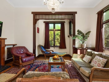 Luxury Villa and rural lifestyle living