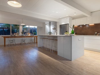 Space, Style and Ultimate Family Entertaining!