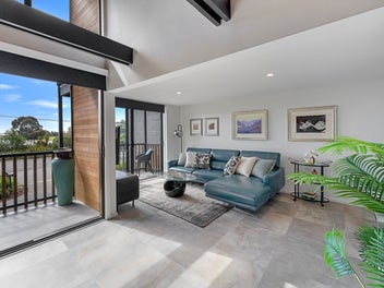 Three Levels of Coastal Chic