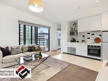 801/39 Anzac Avenue