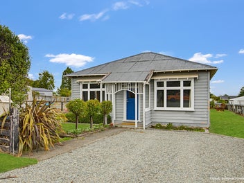38 Meadow Street