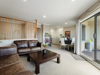 Downtown Mount Opportunity