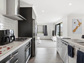 Incredible Value in Popular Location!!