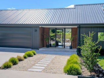 QUALITY - STYLE - LOCATION