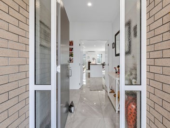 Near new - generous section