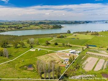 Lifestyle property in Matakohe