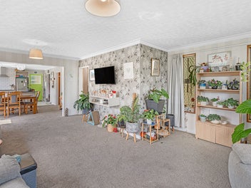 Corner comfort in Allenton