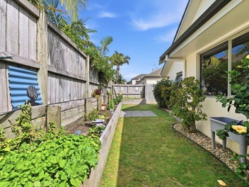 Location, Lifestyle & Low Maintenance