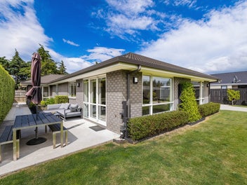 Position. Privacy. Pure Marlborough Living